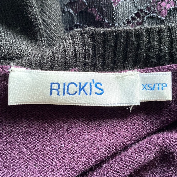 Ricki’s | Woman’s Tunic Length Long Sleeve Sweater - Size XS - Picture 3 of 4